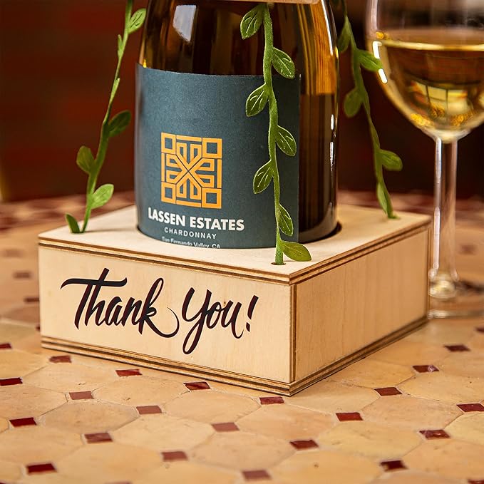 Personalized Wine Gift Box - Engraved & Blank Options for Birthdays, Anniversaries, Holidays, Housewarming - Leaf Design (Leaf, Thank You)
