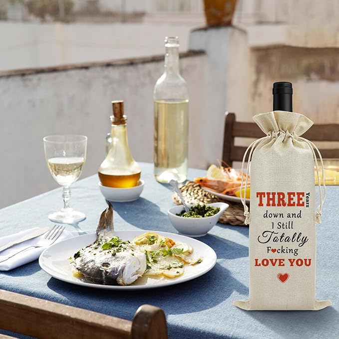 Sfodiary 3 Years Marriage Gift for Wife Husband Wine Bag 3rd Anniversary Wedding Gift for Couples Burlap Wine Bag Anniversary Keepsake Gift Birthday Christmas Valentine Gift for Her Him Wine Gift Bag