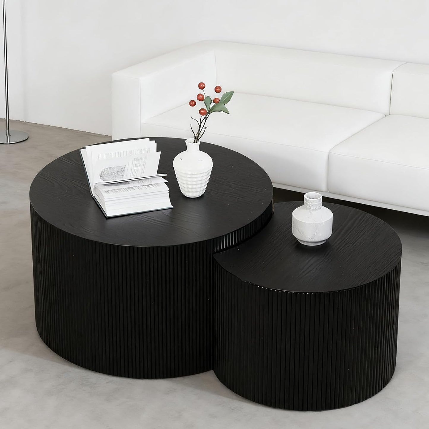 Round Nesting Coffee Table Modern Fluted Coffee Table Set of 2 Circle Drum Coffee Tables Small Round Accent Side End Table for Living Room No Assembly (Black B 27in)