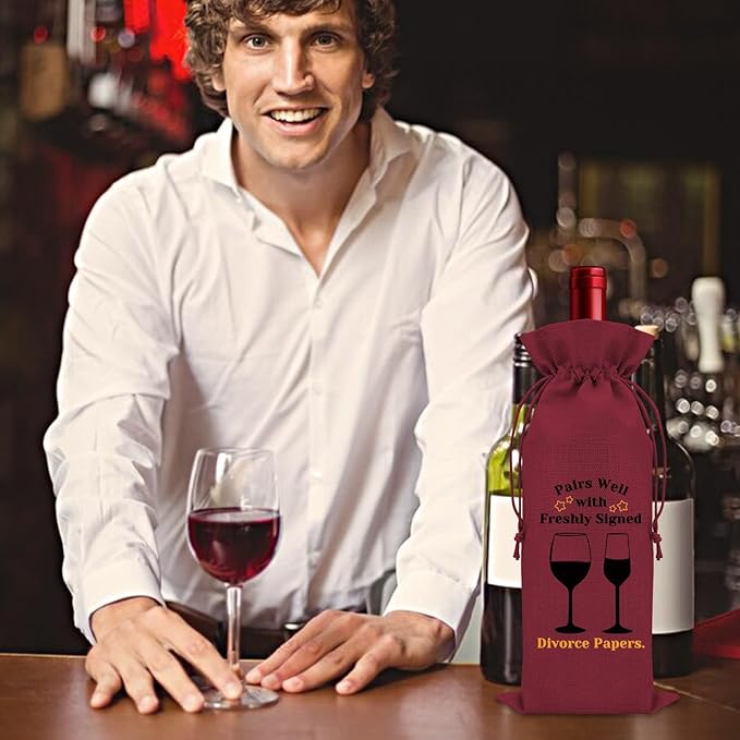 Divorce Gifts for Women Wine Bag Divorce Party Gifts for Him Breakup Gifts for Her Wine Bottle Decoration Bag New Beginning Gift Ideas Pairs Well with Freshly Signed Divorce Papers（Red）