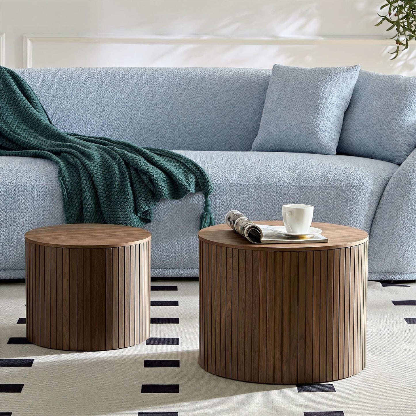 Nesting Coffee Table Set of 2,Modern Round Wooden Coffee Tables with Storage,Luxury Side Table Accent End Table for Small Space Living Room Apartment