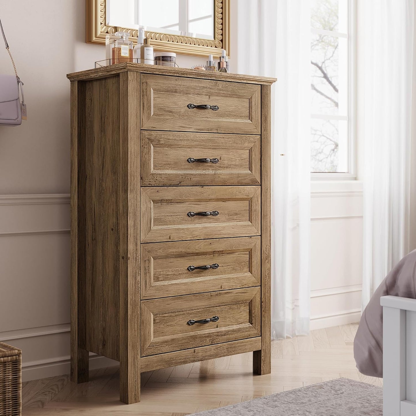 LINSY HOME 5 Drawers Dresser for Bedroom, Wood Tall Chest of Drawer with Metal Handle, Modern Farmhouse Dressers with Storage Organizer for Closet, Living Room, Hallway, Rustic Brown